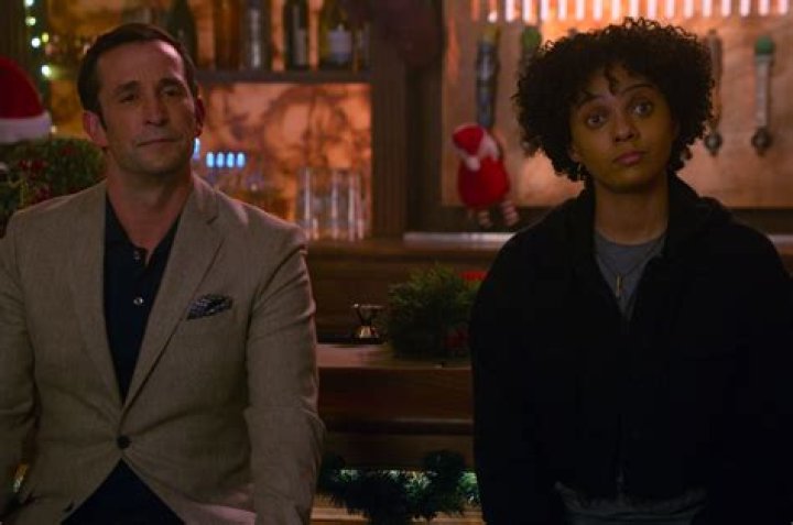 'Leverage: Redemption': Noah Wyle on How Harry Changes In Season 1, Directing, and If He'd Come Back for Season 2