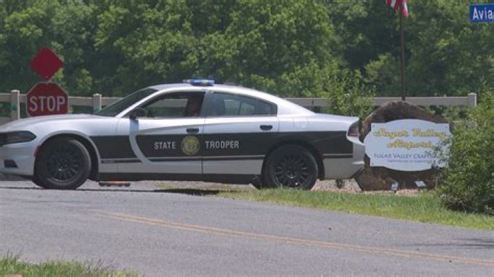 	2 DEAD, 1 INJURED IN PLANE CRASH	