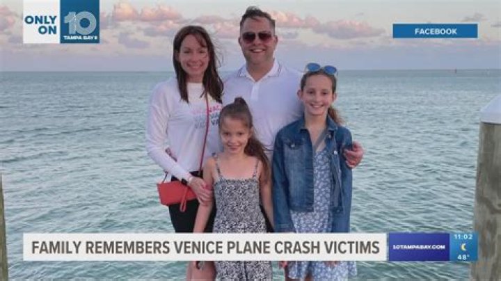 	3 KILLED IN PLANE CRASH	