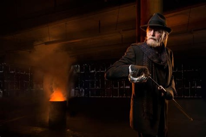 32 Things to Know about THE STRAIN Season 2: New Vampires, Characters, and More
