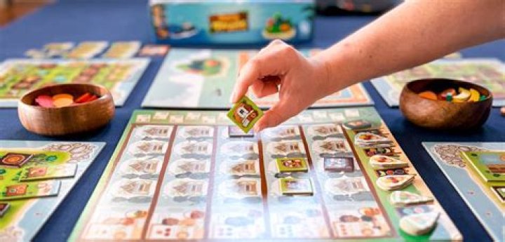 7 Board Games for Movie Buffs: The Gift That Keeps on Giving