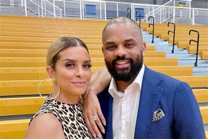 A Deeper Dive Into Robyn Dixon's World: Discoveries And Insights Await