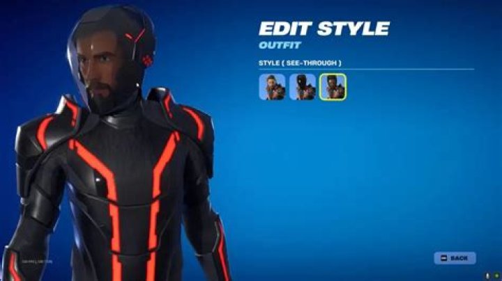 Aesthetic Issue Arises with Fortnite's Tron Legacy Skin