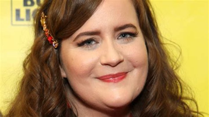 Aidy Bryant Net Worth | Bio, Family, Address, Career