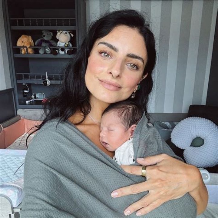 Aislinn Derbez's Husband: A Journey Through Love And Life