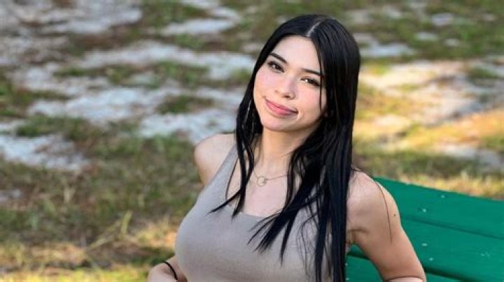 Aisyah Sofey: The Rising Star Of Social Media