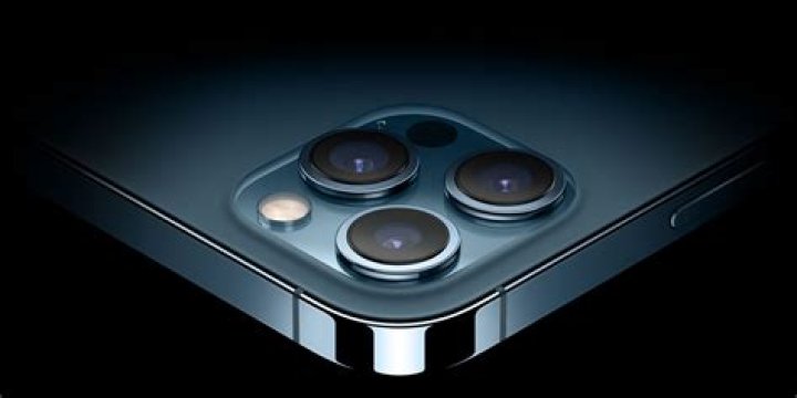 All iPhone 13 Models May Include Sensor Shift Optical Image Stabilization