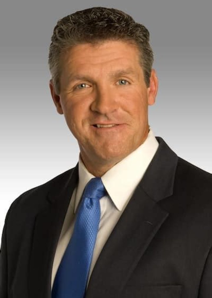 Andy Brickley Bio, Age, Height, Wife, Salary, Net Worth NESN