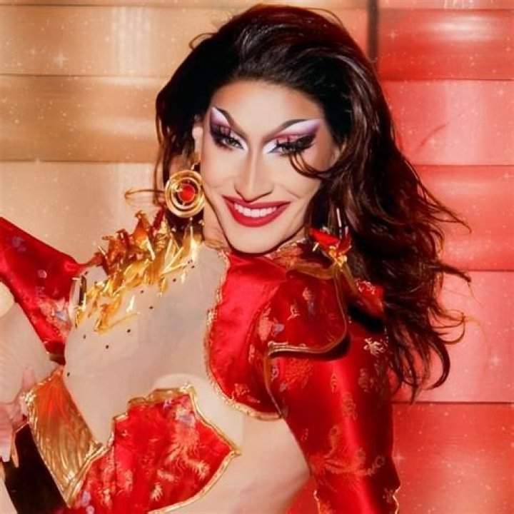 Anetra (Drag Queen) Bio, Age, Height, Real name, Net Worth, RuPaul’s Drag Race