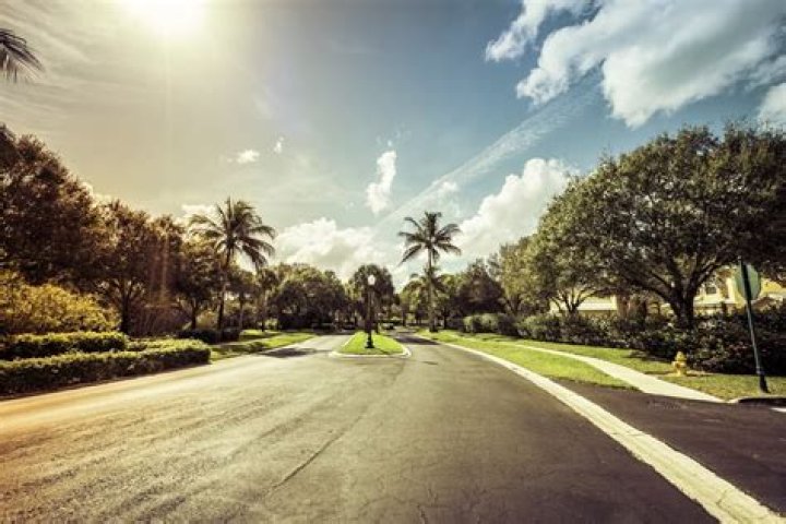	Another golf course proposed as site for hundreds of new homes	