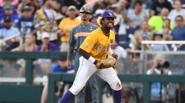 Are LSU's Tre' Morgan and ex-Astros player Joe Morgan related?