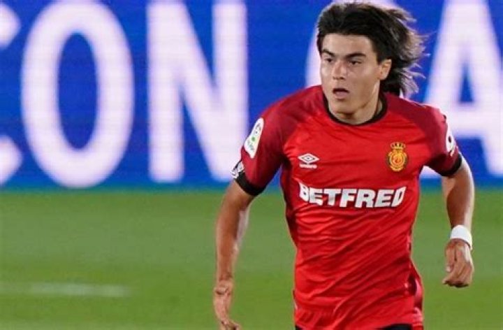 Argentine 16 year old Luka Romero signs with Lazio