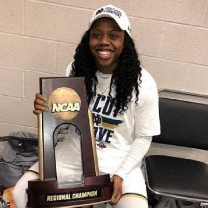 Arike Ogunbowale - Bio, Net Worth, Height