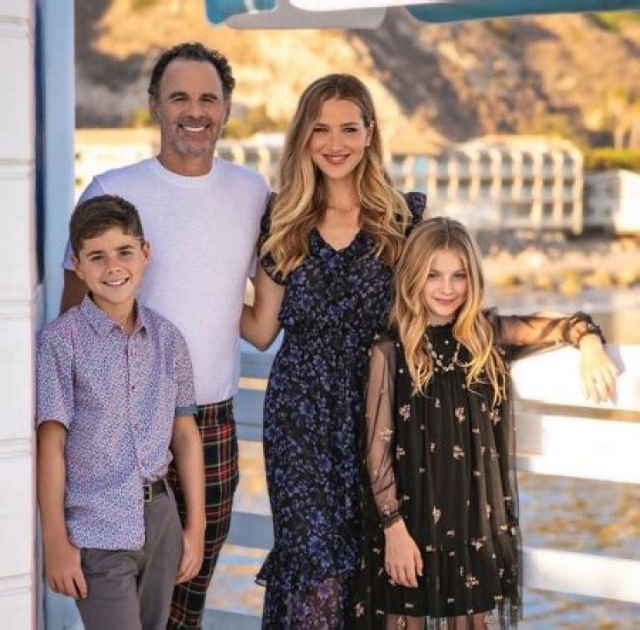 Ashley Harkleroad: Wiki, Bio, Age, Height, Husband, Net Worth, Family