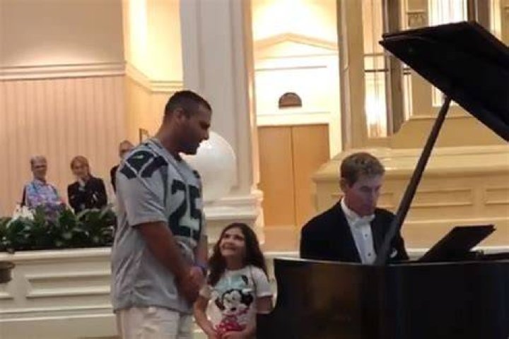 	Ave Maria! Father’s song for daughter at Disney resort goes viral	
