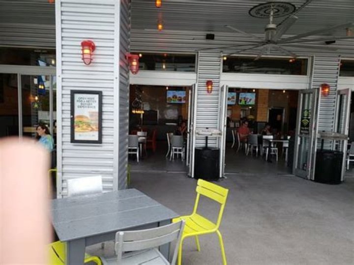 <b>Review:</b> BurgerFi in Delray Beach	