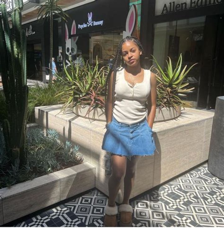 Bailei Knight Biography