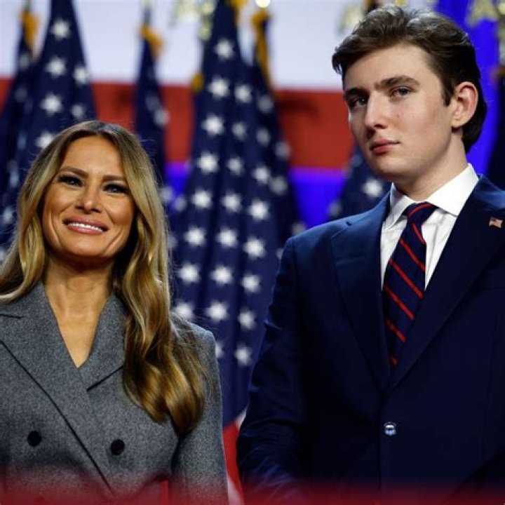 Barron Trump And His Girlfriend: A Glimpse Into Their Relationship Through Pictures