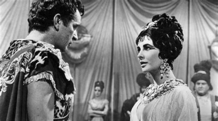 	Before Gal Gadot, Elizabeth Taylor fell into controversy playing Cleopatra	