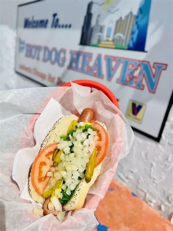 	Best Hot Dogs: Hot Dog Heaven	