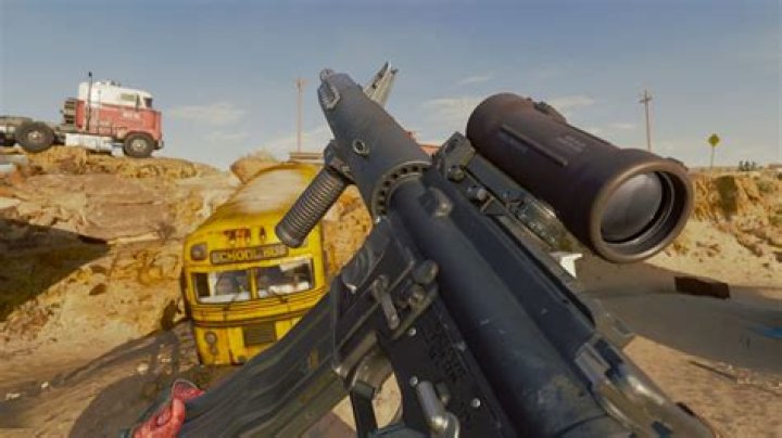 Best Top Break Warzone loadout: Class setup, Attachments, Perks