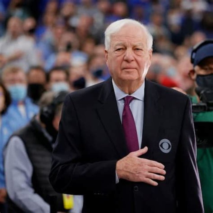Bill Raftery Bio, Ahe, Height, Wife, Salary, Net Worth, FOX Sports