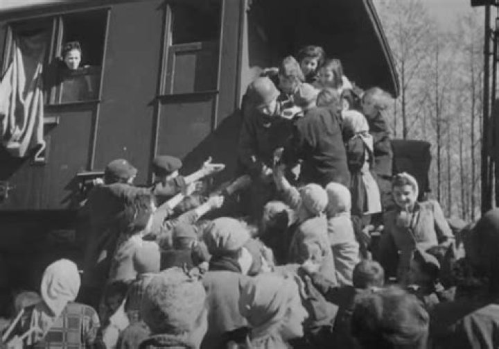 	BOARD-ROOM JEWS RARE, AUTHOR SAYS	