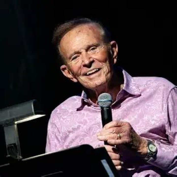 Bob Eubanks Net Worth 2024