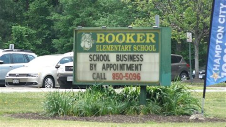 Booker Elementary School - Hampton