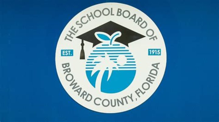 	Broward schools approve weeklong Thanksgiving break	