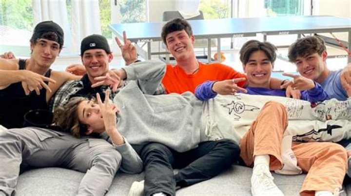 Bryce Hall claims Sway House is officially 
