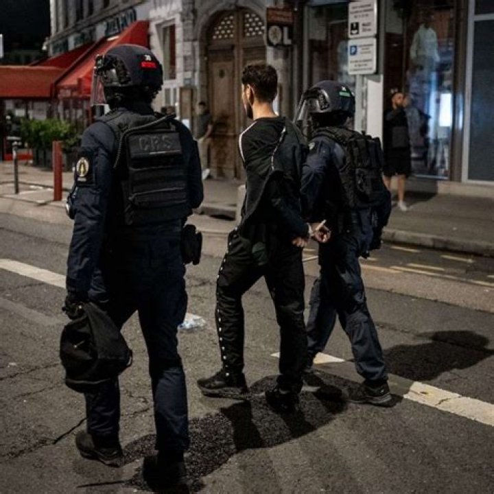 Cagnotte Policier Participer