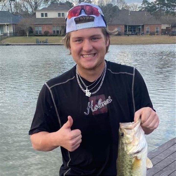 Caleb Easterling Car Accident Central Louisiana, One Died in Fatal Accident