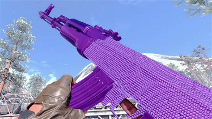 Call of Duty player customizes gun with Plague Diamond camo in real life