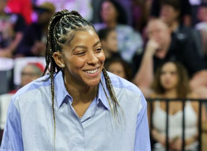 CANDACE PARKER SAYS IT’S “AMAZING” TO BE A MOTHER AGAIN AFTER OVER A DECADE