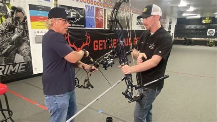 Casey Scott visits Wilde Arrow Archery in Centerville