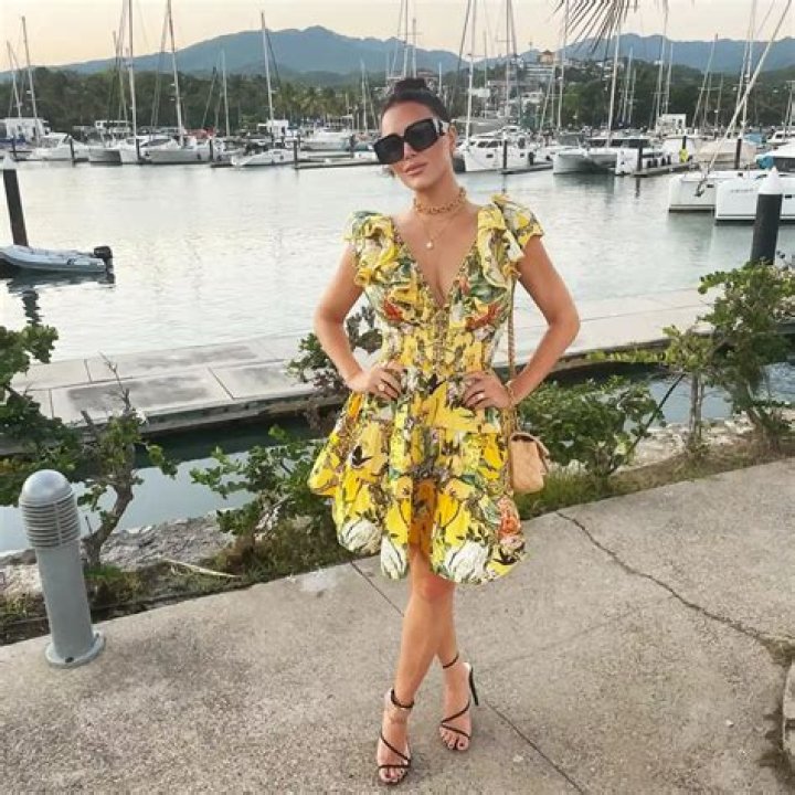 Cassie Scerbo Biography