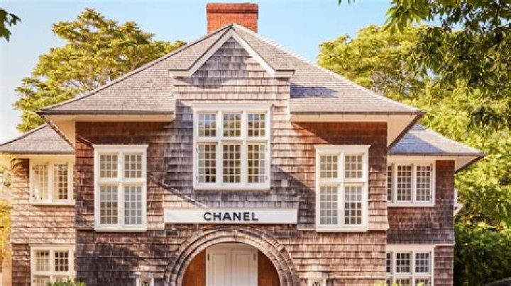 Chanel Hamptons Photos: Capturing The Essence Of Luxury And Summer Vibes