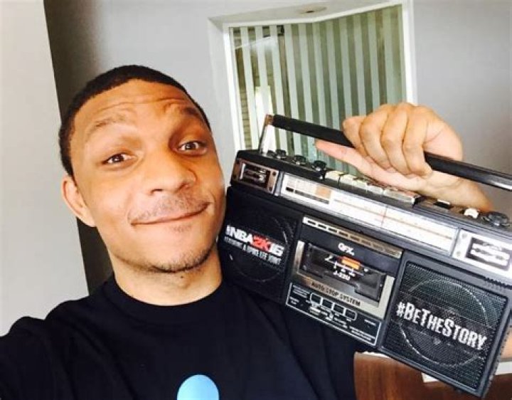Chris Smoove Net Worth 2024