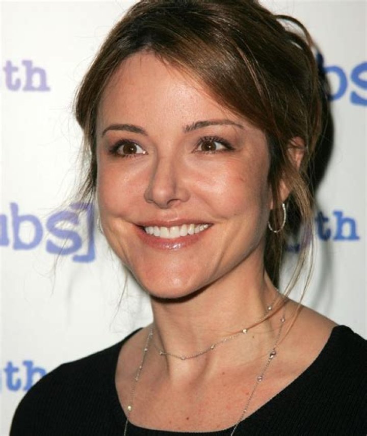 Christa Miller Biography