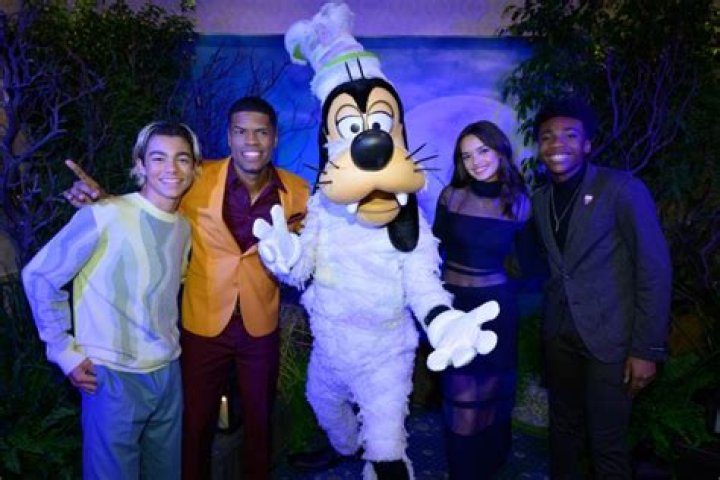 CHRISTIAN J SIMON IS SET TO STAR IN DISNEY CHANNEL’S “UNDER WRAPS 2”