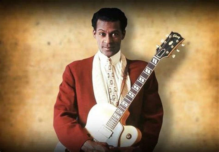 Chuck Berry - Bio, Net Worth, Height
