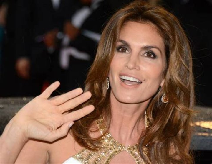 Cindy Crawford Taille