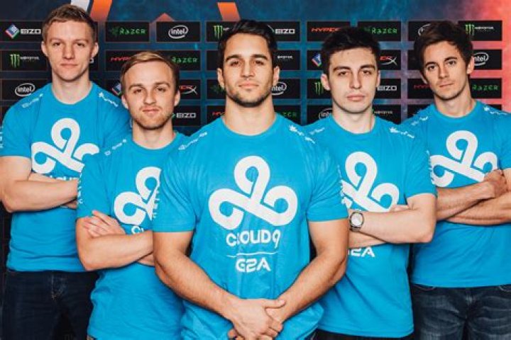Cloud9 finally return to CSGO with former Gambit roster