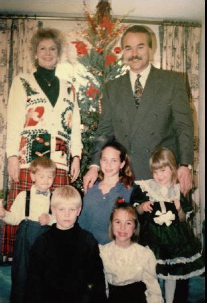 Conrad Dobler: Wiki, Bio, Age, Stats, Wife, Kids, Death, Net Worth