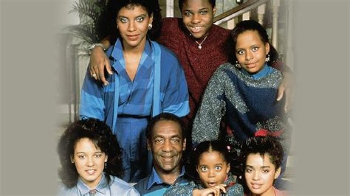 	COS AND EFFECT THE COSBY SHOW, WHICH SAVED A NETWORK AND MADE SITCOMS HOT AGAIN, SAYS GOODBYE TONIGHT.	
