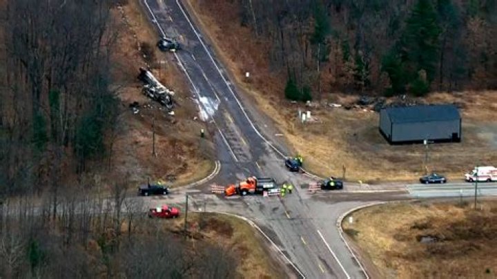 	CRASH VICTIMS	