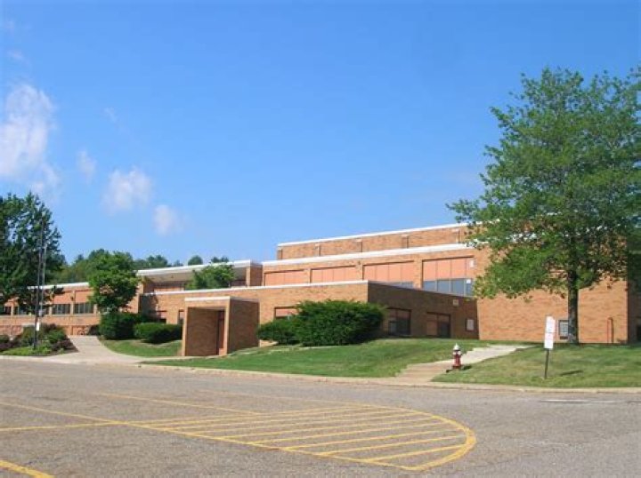 Crestwood High School - Mantua