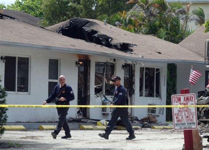 
Crime and Public Safety |	BSO helicopter that crashed into apartment building should have been replaced years earlier, report says	