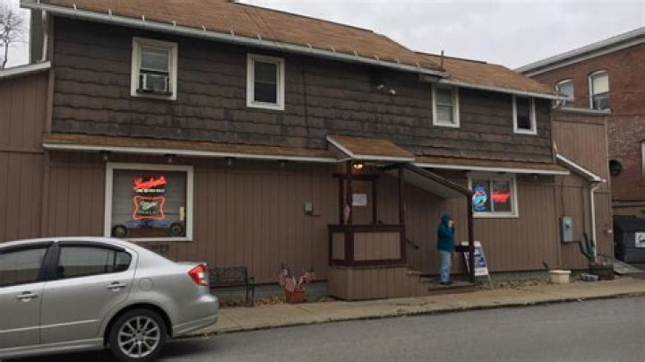 Customers say goodbye to longtime DuBois business